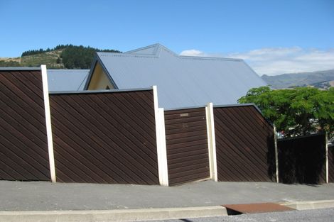 Photo of property in 26 Cornwall Road, Lyttelton, 8082