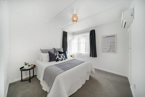 Photo of property in 4 Coates Street, Tawa, Wellington, 5028