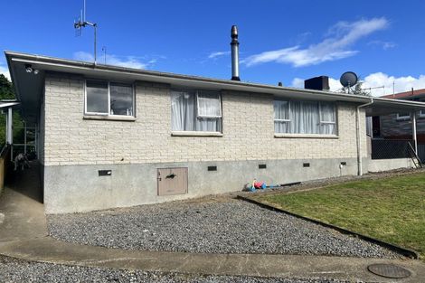 Photo of property in 24 Guy Street, Dannevirke, 4930