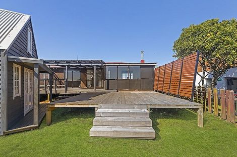Photo of property in 18 Prangley Avenue, Mangere, Auckland, 2022