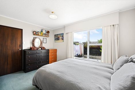 Photo of property in 8 Newcastle Road, Dinsdale, Hamilton, 3204