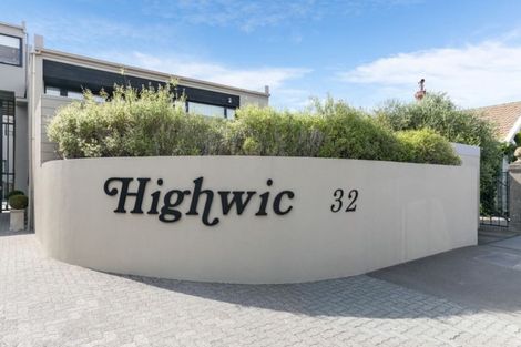 Photo of property in Highwic, 32u1 Hobson Street, Thorndon, Wellington, 6011