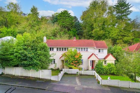 Photo of property in 47-47a Milton Road, Bluff Hill, Napier, 4110