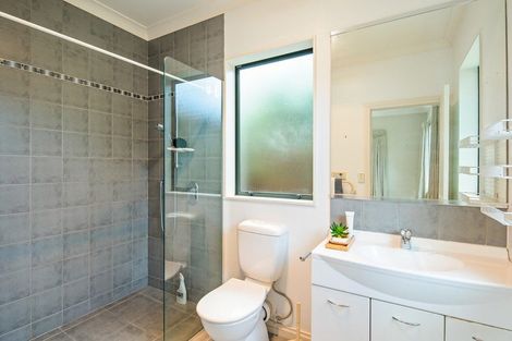 Photo of property in 84 Kapanui Road, Waikanae, 5036