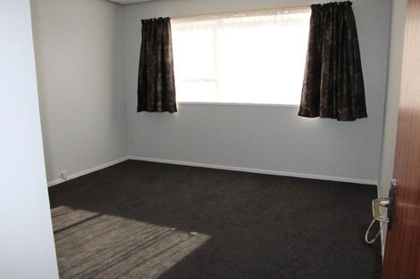 Photo of property in 2/17 Oxford Street, West End, Timaru, 7910