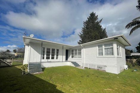 Photo of property in 39 Miro Street, Inglewood, 4330