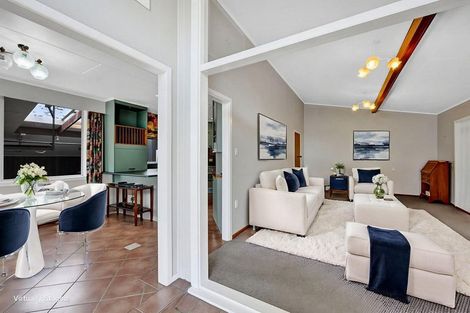 Photo of property in 5 Climie Crescent, Hawera, 4610