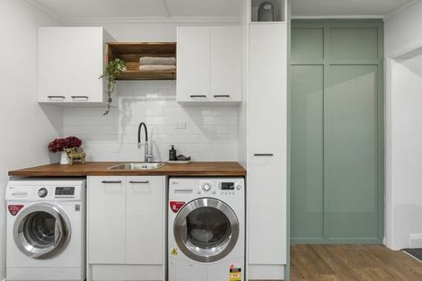 Photo of property in 4 Crossley Street, Katikati, 3129