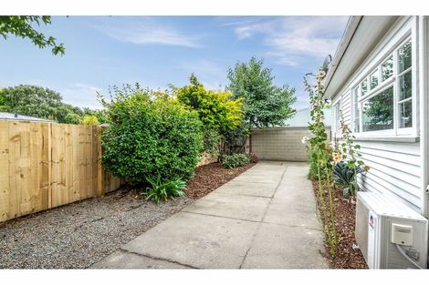 Photo of property in 8 Simeon Street, Spreydon, Christchurch, 8024