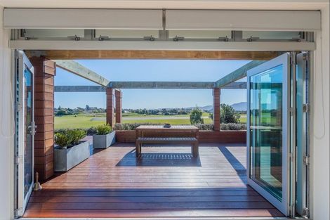 Photo of property in 184-186 Milne Drive, Paraparaumu, 5032