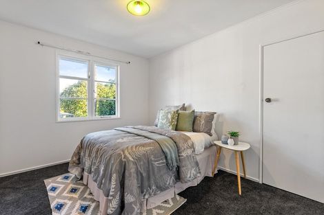 Photo of property in 10 Tui Terrace, Tawa, Wellington, 5028