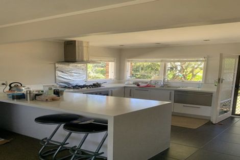 Photo of property in 1/32 Evelyn Place, Hillcrest, Auckland, 0627