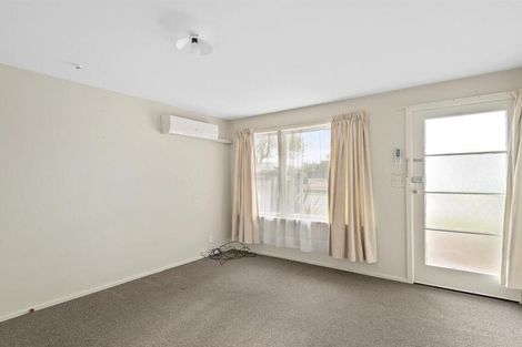 Photo of property in 82 Linwood Avenue, Linwood, Christchurch, 8011