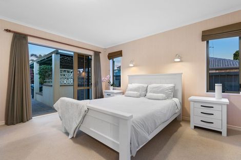 Photo of property in 24 Manor Park Drive, Pyes Pa, Tauranga, 3112