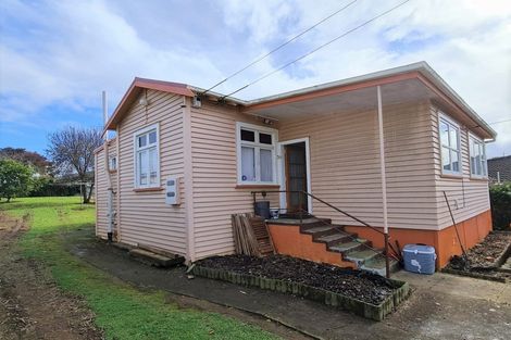Photo of property in 11 Mona Avenue, Mangere Bridge, Auckland, 2022