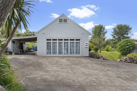 Photo of property in 220 Postman Road, Dairy Flat, Albany, 0794