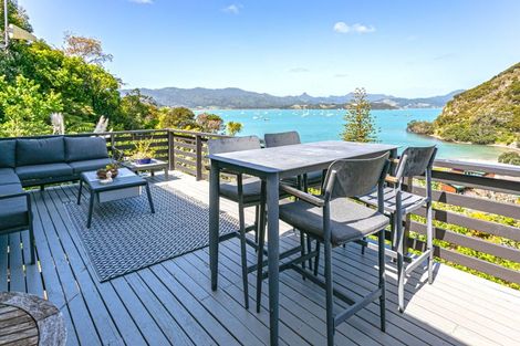 Photo of property in 2385 Wyuna Bay Road, Wyuna Bay, Coromandel, 3581