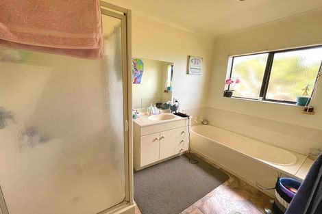 Photo of property in 3 Rosehill Place, Nawton, Hamilton, 3200