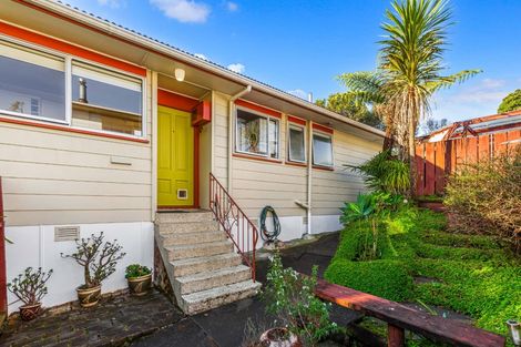 Photo of property in 6 Hewlett Road, Massey, Auckland, 0614