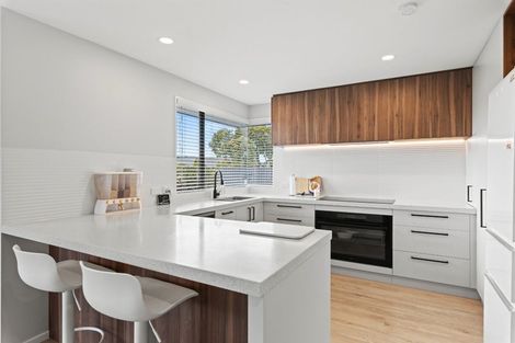 Photo of property in 2 Anglesea Avenue, Parklands, Christchurch, 8083