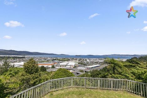 Photo of property in 11a Chestnut Grove, Maungaraki, Lower Hutt, 5010