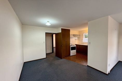 Photo of property in 2/74 Solomon Avenue, Redwood, Christchurch, 8051