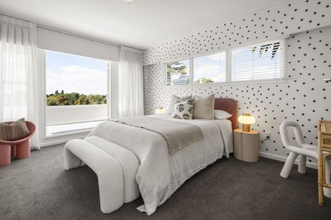 Photo of property in 65 Braid Road, St Andrews, Hamilton, 3200