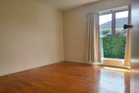 Photo of property in 38 Durham Street, Te Atatu Peninsula, Auckland, 0610