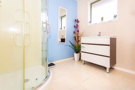 Photo of property in 19 Thistledown Place, Woolston, Christchurch, 8062