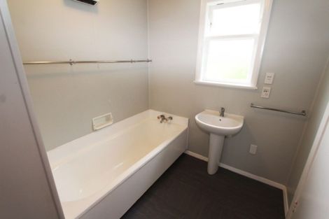 Photo of property in 1 Rimu Street, Tawa, Wellington, 5028