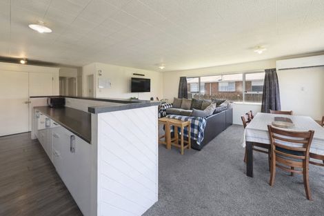 Photo of property in 18a Monokia Street, Fairy Springs, Rotorua, 3015