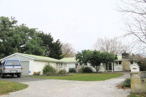 Photo of property in 27 Cambridge Terrace, Taradale, Napier, 4112