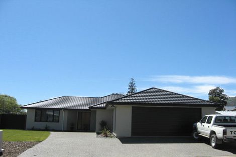 Photo of property in 7 Lucy Murcott Place, Stoke, Nelson, 7011