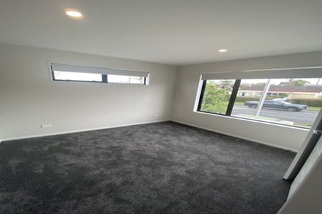 Photo of property in 132 Bucklands Beach Road, Bucklands Beach, Auckland, 2012