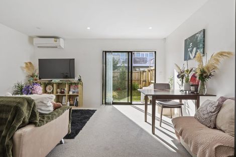 Photo of property in 2/15 Bunyan Street, Waltham, Christchurch, 8023