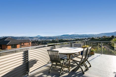 Photo of property in 3 Portland Place, Shiel Hill, Dunedin, 9013