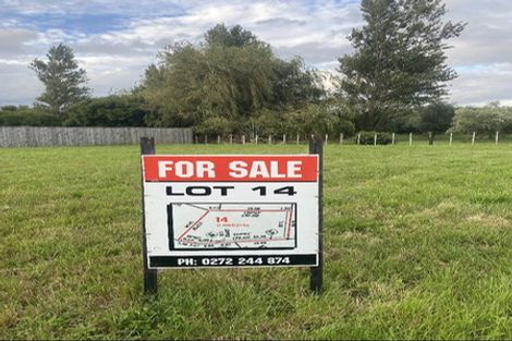 Photo of property in 3 Molesworth Street, Carterton, 5713