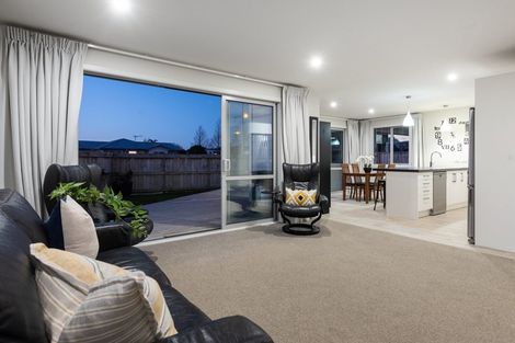 Photo of property in 210 Lakes Boulevard, Pyes Pa, Tauranga, 3112