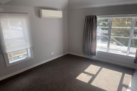Photo of property in 42b Apu Crescent, Lyall Bay, Wellington, 6022