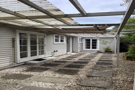 Photo of property in 55 Forrest Hill Road, Milford, Auckland, 0620