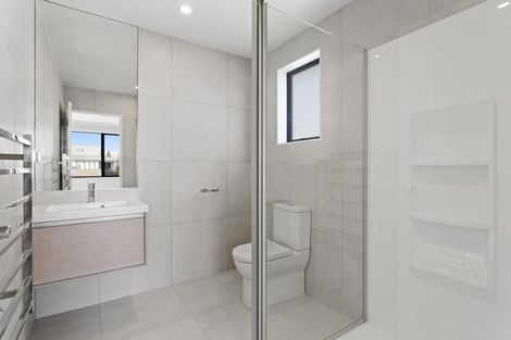 Photo of property in 20 Taikura Avenue, Red Beach, 0932