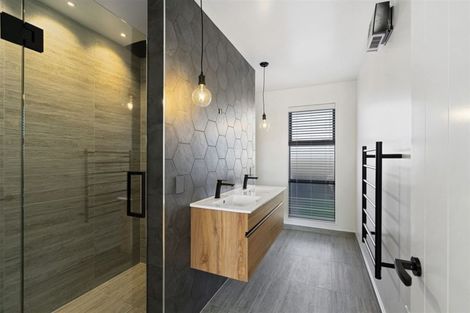 Photo of property in 7 Hamlett Drive, Woodend, 7610