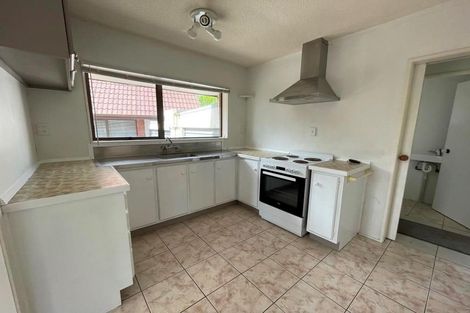 Photo of property in 1/17 Weetman Drive, Browns Bay, Auckland, 0630
