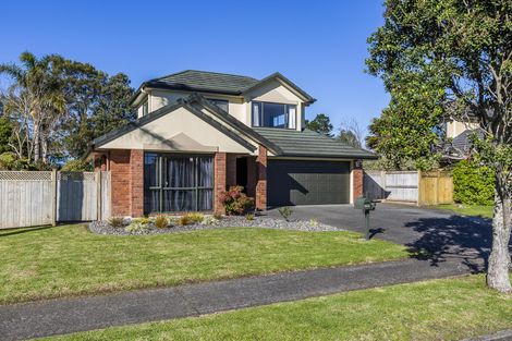 Photo of property in 12 Blackwood Drive, Wattle Downs, Auckland, 2103