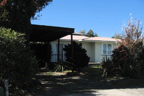 Photo of property in 9 Lewis Place, Highbury, Palmerston North, 4412