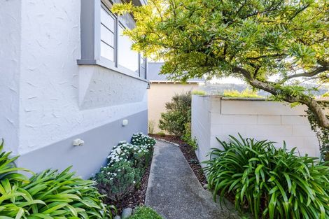 Photo of property in 15 Mataora Road, Kenmure, Dunedin, 9011