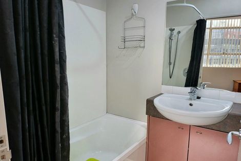Photo of property in Hume House, 26/152u The Terrace, Wellington Central, Wellington, 6011