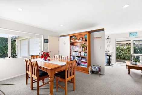 Photo of property in 14 Northmeadow Drive, Rototuna, Hamilton, 3210