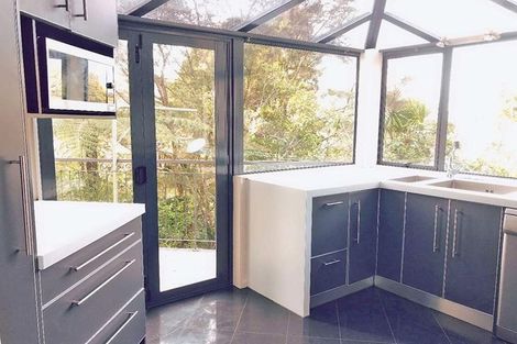 Photo of property in 35 Park Road, Titirangi, Auckland, 0604