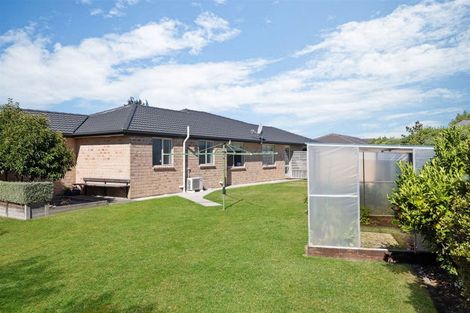 Photo of property in 37 Campion Place, Rolleston, 7614